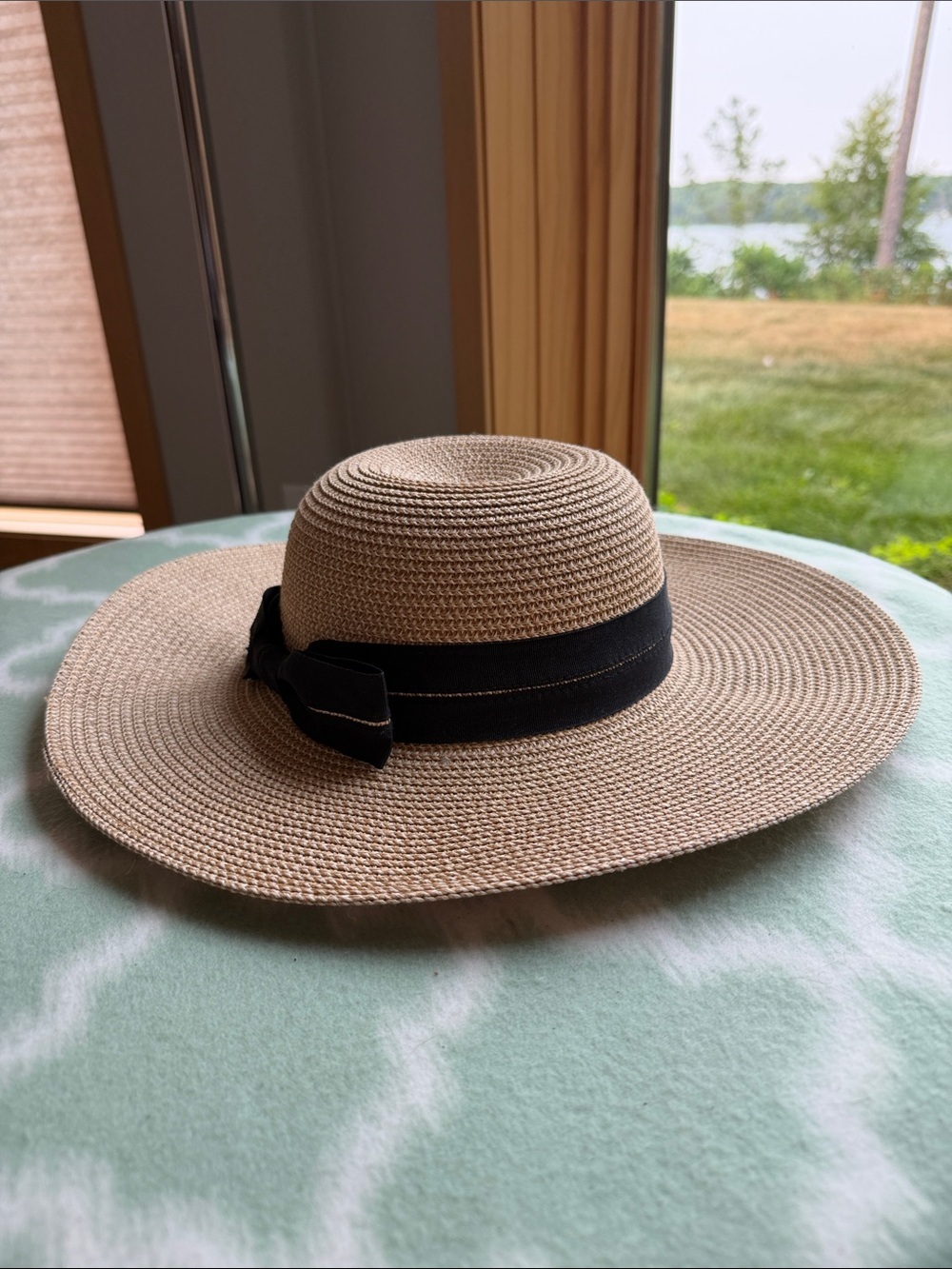 Jones New York Natural Straw Sun Hat with Black Ribbon Bow - Picture 2 of 7
